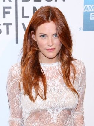 Riley Keough, Height, Weight, Bra Size, Age, Measurement