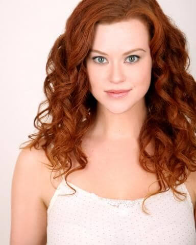 Taylor Roberts, Height, Weight, Bra Size, Age, Measurements