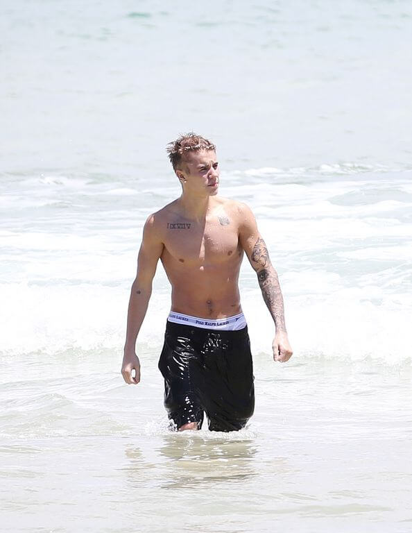 Justin Bieber Body height and weight